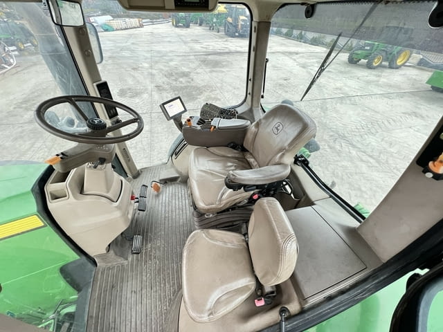 Колесен трактор John Deere 8360R Agricultural machinery - city of Yambol | Specialized Equipment - снимка 5