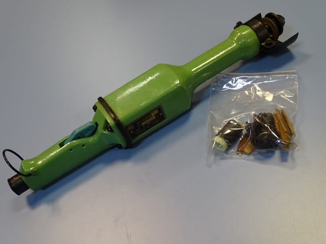 Права пневматична шлайф машина ИП-2009Б ф63mm 12500min-1, град Пловдив | Промишлено Оборудване - снимка 9