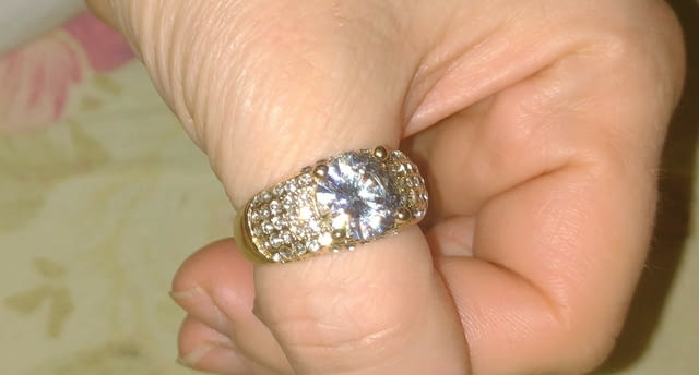 Искрящ пръстен с диамант и сапфири Злато, Unisex, Диaмaнт - град Монтана | Пръстени - снимка 1