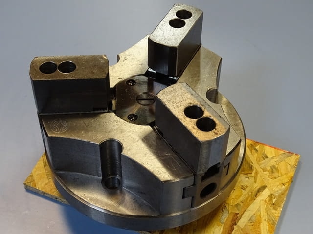 Клинозатегателен патронник КПТ-250 - град Пловдив | Промишлено Оборудване - снимка 9