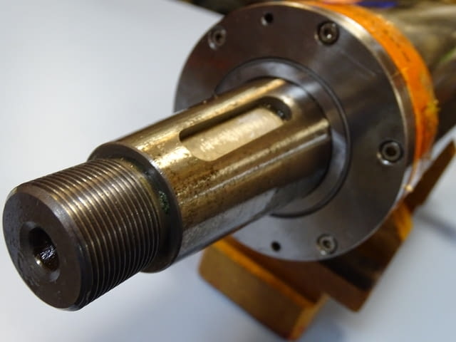 Хидростатичен шпиндел за шлайф MGF 2605/87 Hidrostatic Cylindrical Grinding Spindle - снимка 7