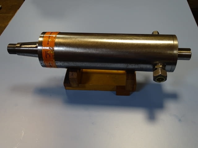 Хидростатичен шпиндел за шлайф MGF 2605/87 Hidrostatic Cylindrical Grinding Spindle - снимка 8