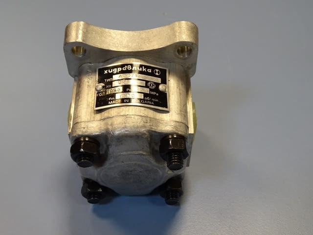 Хидравлична помпа "Хидравлика" C0.48X 175Bar 1500min-1, град Пловдив | Промишлено Оборудване - снимка 2