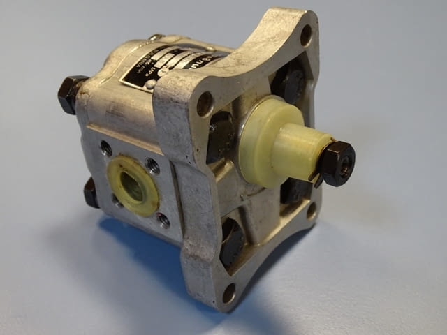 Хидравлична помпа "Хидравлика" C0.48X 175Bar 1500min-1, град Пловдив | Промишлено Оборудване - снимка 3