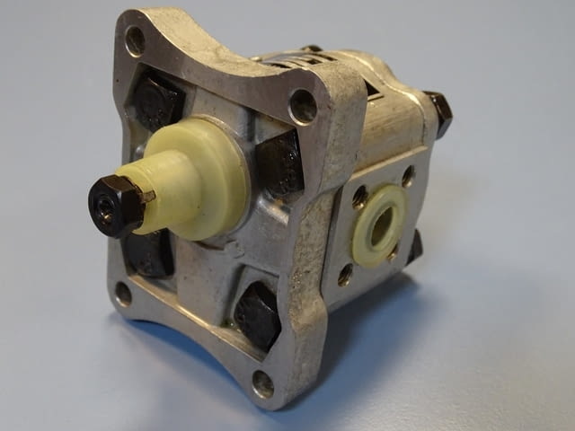 Хидравлична помпа "Хидравлика" C0.48X 175Bar 1500min-1, град Пловдив | Промишлено Оборудване - снимка 7