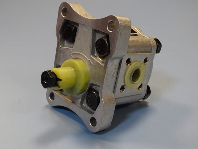 Хидравлична помпа "Хидравлика" А0.27X 175Bar 1500min-1, град Пловдив | Промишлено Оборудване - снимка 1