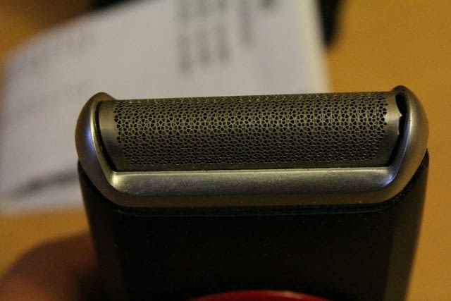 Самобръсначка Braun 5607 на батерии - град Видин | Козметика - снимка 5