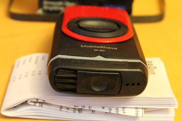 Самобръсначка Braun 5607 на батерии - град Видин | Козметика - снимка 6