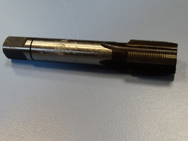 Метчик M16х1 ( I, II ) комплект HSS - град Пловдив | Инструменти - снимка 4