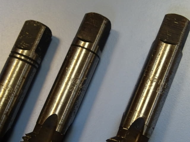 Метчик M33 ( I, II, III ) комплект HSS - град Пловдив | Инструменти - снимка 2