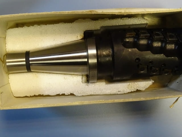 Фреза високопроизводителна със СТП В40 пластини ZEA KM1, град Пловдив | Инструменти - снимка 6