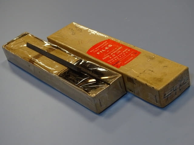 Пила за метал триъгълна 150-215mm Austin McGillivray&CO steel files - снимка 9