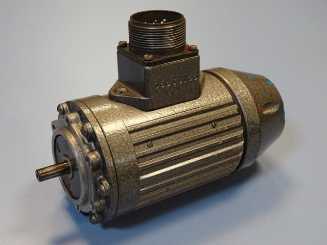 Стъпков двигател ШД-5Д1МУЗ (ДШР-80) - град Пловдив | Промишлено Оборудване - снимка 1