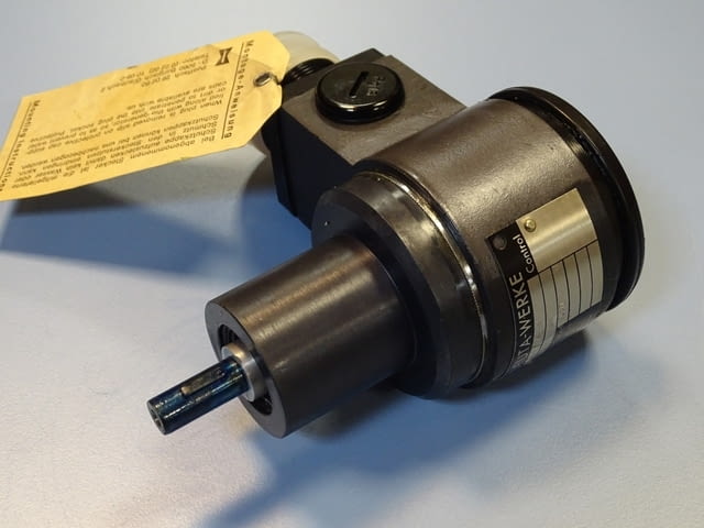 Тахогенератор DEUTA-Werke control EF43/2e generotor tachometer - снимка 1