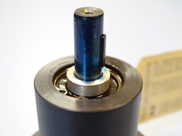 Тахогенератор DEUTA-Werke control EF43/2e generotor tachometer - снимка 4