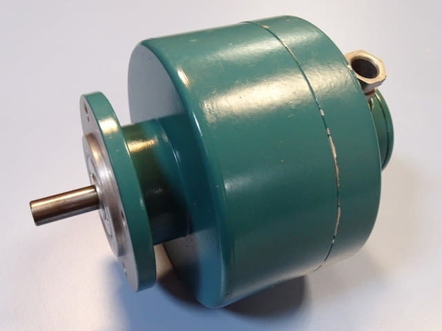 Енкодер VEB Excelsiorwerk Leipzig DG-2 speed encoder 1000min-1 - снимка 9