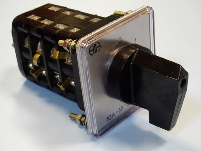 Ключ ПГП-10-20 10А 380V 4-секционен - град Пловдив | Промишлено Оборудване - снимка 2