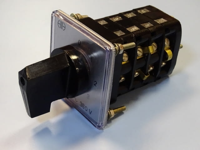 Ключ ПГП-10-20 10А 380V 4-секционен - град Пловдив | Промишлено Оборудване - снимка 7