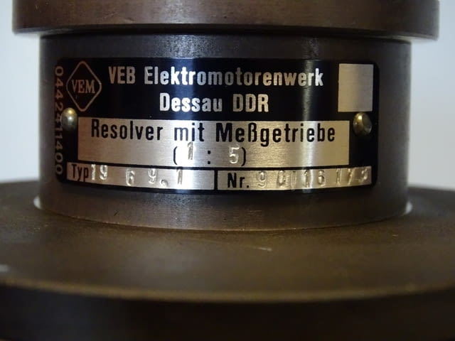 Резолвер VEB Elektromotorenwerk typ 1969.1 resolver with measuring transmission 1:5 - снимка 5