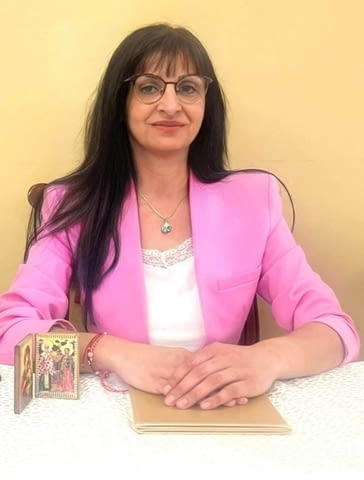 Маг Ясновидка Виктория Preparation of Amulets, Treatment of Health Problems, White Magic Removal, Black Managic Removal, Infertility Help, Business Problems Help, Personal Issues Help, Joining Separated Couples, By Birthdate - city of Plovdiv | Horoscopes & Clairvoyance