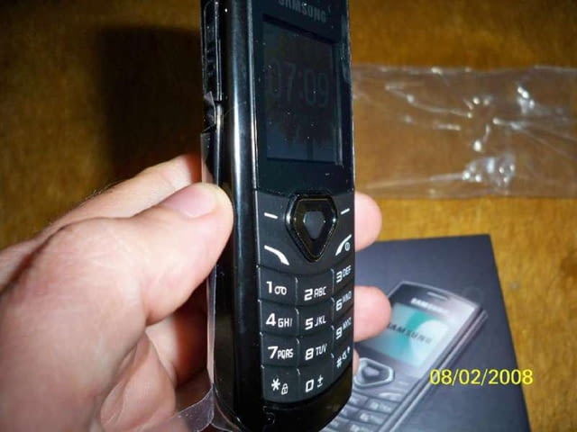Samsung GT E1170 нов не ползван - city of Vidin | Smartphones - снимка 3