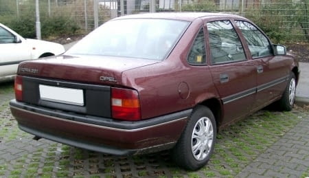 Opel Vectra A 1, 8 бензин на части - град Видин | Резервни Части - снимка 1