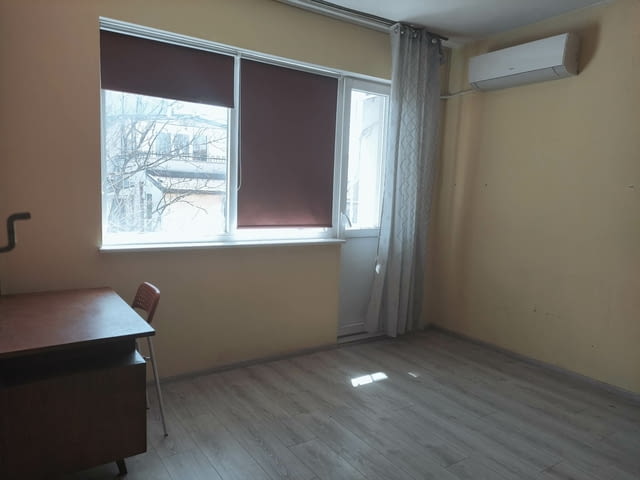 Продавам двустаен до сточна гара и пу 1-bedroom, 50 m2, Brick - city of Plovdiv | Apartments - снимка 2