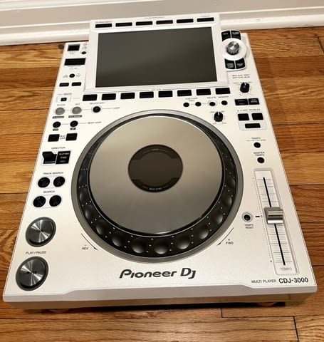 Pioneer DJ XDJ-RX3, Pioneer DDJ-REV7 DJ Kontroler, Pioneer XDJ XZ , Pioneer DDJ 1000, Pioneer DDJ 10 - снимка 6