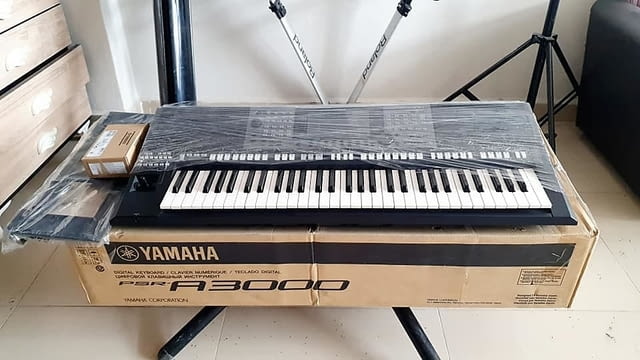 Yamaha Genos 76-Key, Yamaha PSR-SX900, Korg Pa4X 76 key, Korg PA-1000, Roland FANTOM-8 - снимка 4