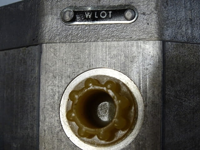 Хидравлична помпа Wadowice PV2V3-30/25D1MC40A1A/PZL-PZ2-K6.3, град Пловдив - снимка 9