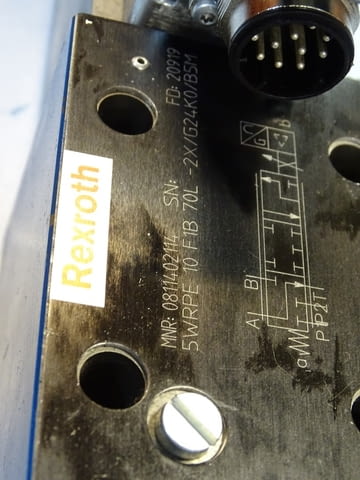 Хидравличен разпределител BOSCH Rexroth WRPE 10F1B 70L-2X/G24KO/B5M - снимка 6