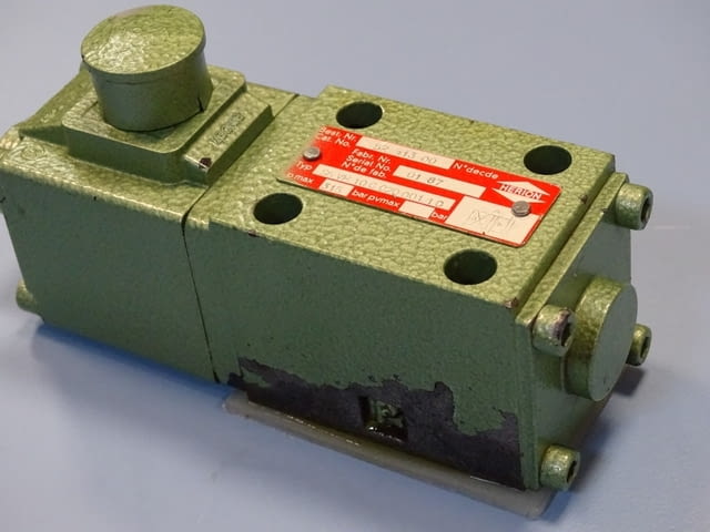 Хидравличен разпределител HERION S6VH10G020 001 10, city of Plovdiv | Industrial Equipment - снимка 2