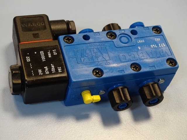 Пневматичен разпределител WABCO 572 740...0 24V DC, град Пловдив | Промишлено Оборудване - снимка 9