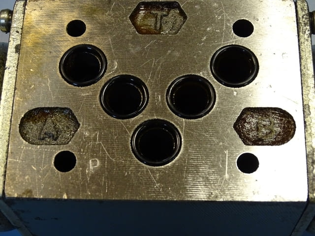 Електромагнитен хидравличен разпределител PX10081-024/00, град Пловдив | Промишлено Оборудване - снимка 7