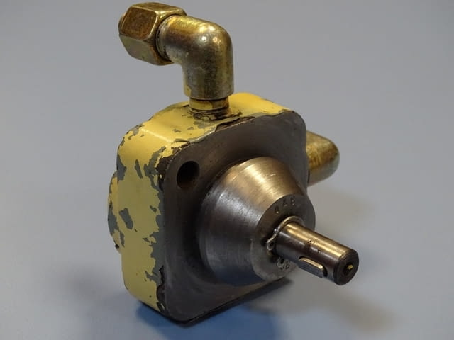 Хидравлична помпа C12-52T USSR 3.2 L/min, city of Plovdiv | Industrial Equipment - снимка 6