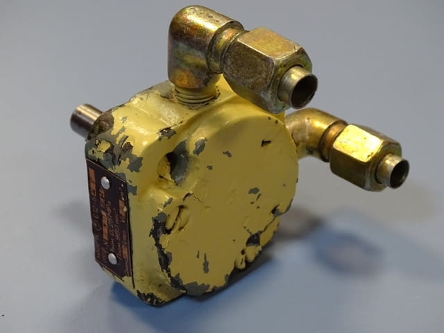 Хидравлична помпа C12-52T USSR 3.2 L/min, city of Plovdiv | Industrial Equipment - снимка 8