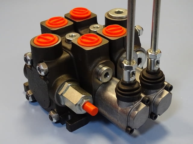 Хидравличен разпределител 2-секции, 100 L/min, град Пловдив | Промишлено Оборудване - снимка 8