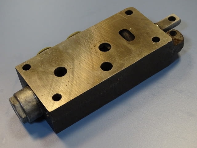 Секция за хидравличен разпределител Хидравлика 346К, град Пловдив | Промишлено Оборудване - снимка 3