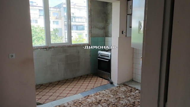'ДИМОНА 10' ООД продава едностаен апартамент в квартал Здравец, ТЕЦ - снимка 2