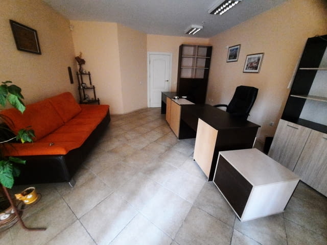 Апартамент с 2 спални Бургас - център 2-bedroom, 100 m2, Brick - city of Burgas | Apartments - снимка 1