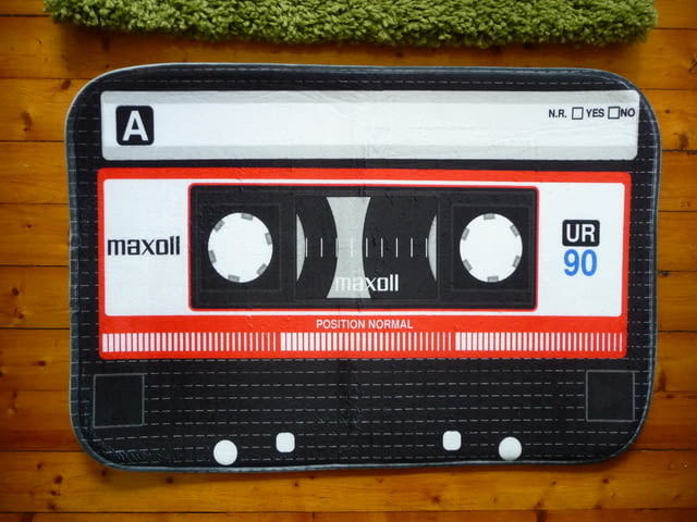 14. Килимче аудиокасета audio tape касетофон касетка стерео дискотека - снимка 1