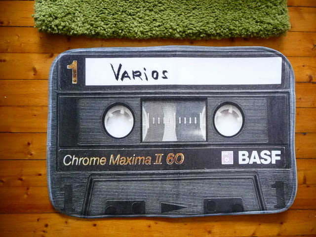 15. Килимче аудиокасета audio tape касетофон касетка стерео BASF рок музика - снимка 1