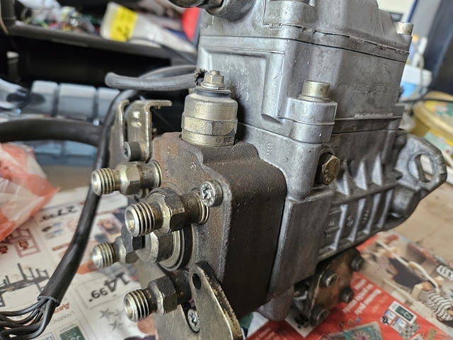 Горивонагнетателна помпа BOSCH 1, 9-2000 TDI - град Видин | Резервни Части - снимка 4