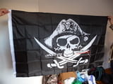 Пиратско знаме флаг шапка кораб корсар череп две саби пирати