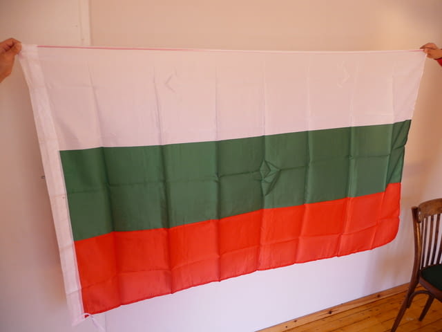 Знаме на България българско флаг трикольор национално ново, град Радомир | Декорация / Интериор - снимка 2