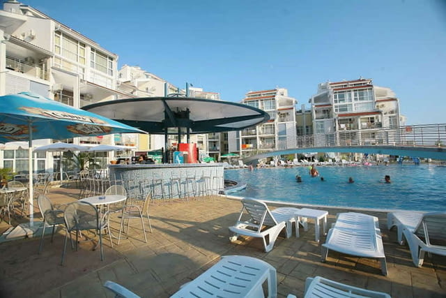 Комплекс Елит 2 Слънчев бряг – хотелски апартаменти за почивка, нощувки и туризъм. - снимка 1