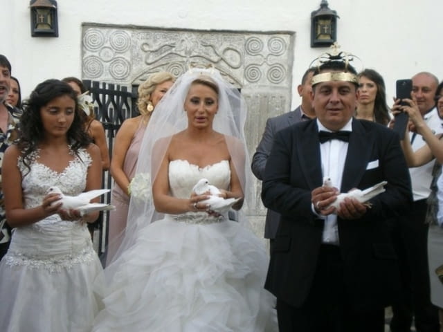 Бели гълъби за вашата сватба или тържество - град Перник | Сватби - снимка 1