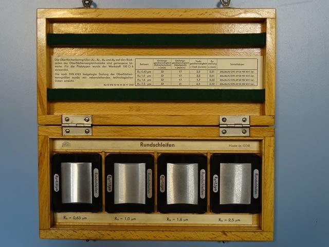 Еталон за грапавост MASSI Rundschleifen Ra-0.63-2.5, град Пловдив | Инструменти - снимка 2