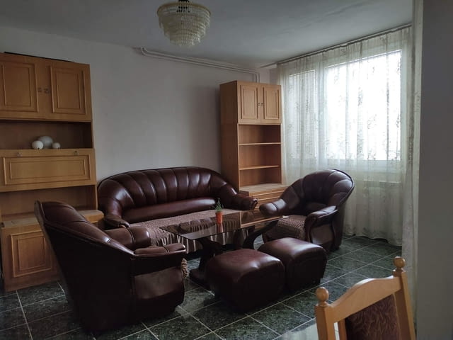 Продаваме четиристаен монолит в тракия до kaufland, city of Plovdiv | Apartments - снимка 1