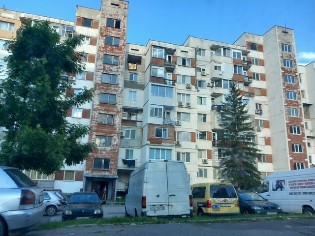 Продава двустаен апартамент ж.к.Люлин 5-50кв.м. 1-bedroom, 50 m2, Panel - city of Sofia | Apartments - снимка 2